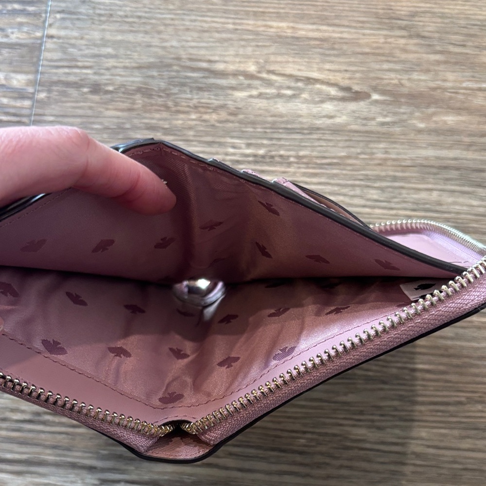 Kate Spade Pink Mauve Dusty Peony Cameron Bifold Wallet EUC - Picture 5 of 11